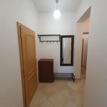 69m2 Na Trzni Kolonade شقة