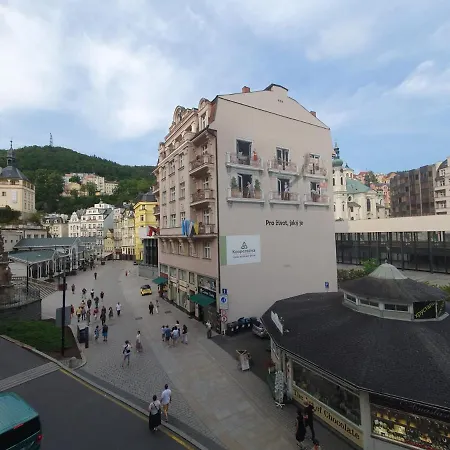 Lägenhet 69m2 Na Trzni Kolonade Karlovy Vary
