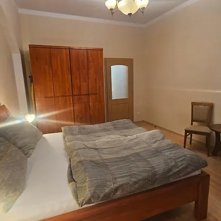 69m2 Na Trzni Kolonade * Karlovy Vary