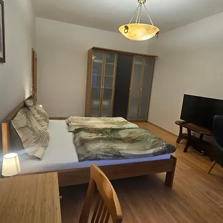 69m2 Na Trzni Kolonade Apartment